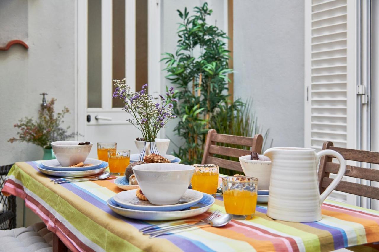 Spacious Bairro Alto Apartment With Courtyard, By Timecooler Lisboa Екстериор снимка