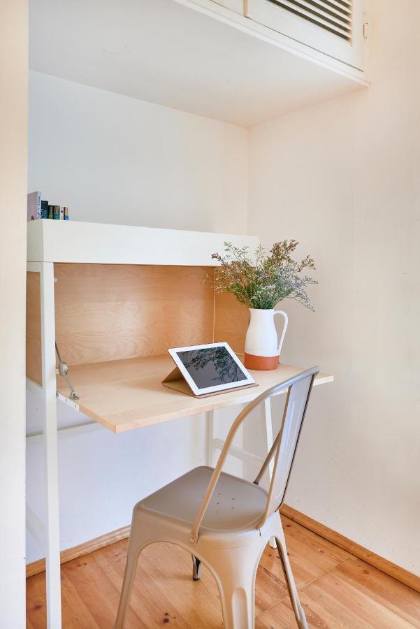Spacious Bairro Alto Apartment With Courtyard, By Timecooler Lisboa Екстериор снимка