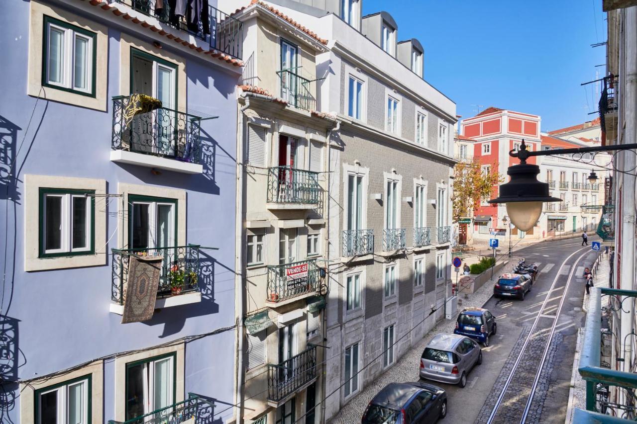 Spacious Bairro Alto Apartment With Courtyard, By Timecooler Lisboa Екстериор снимка